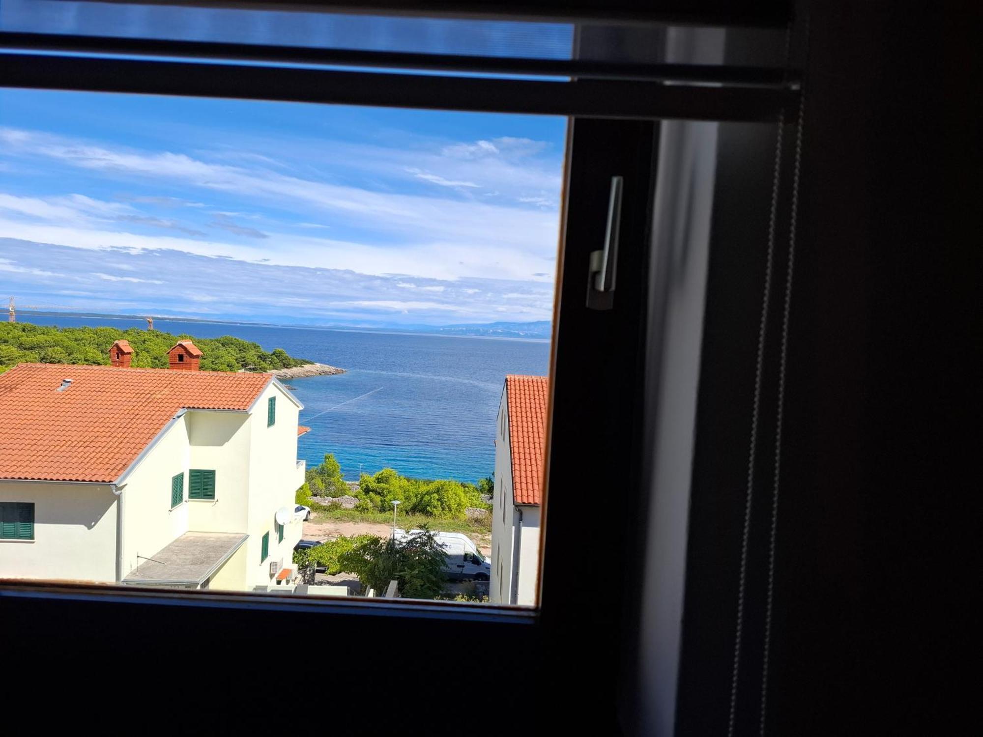 Apartments Suncica マリ・ロシニュ エクステリア 写真